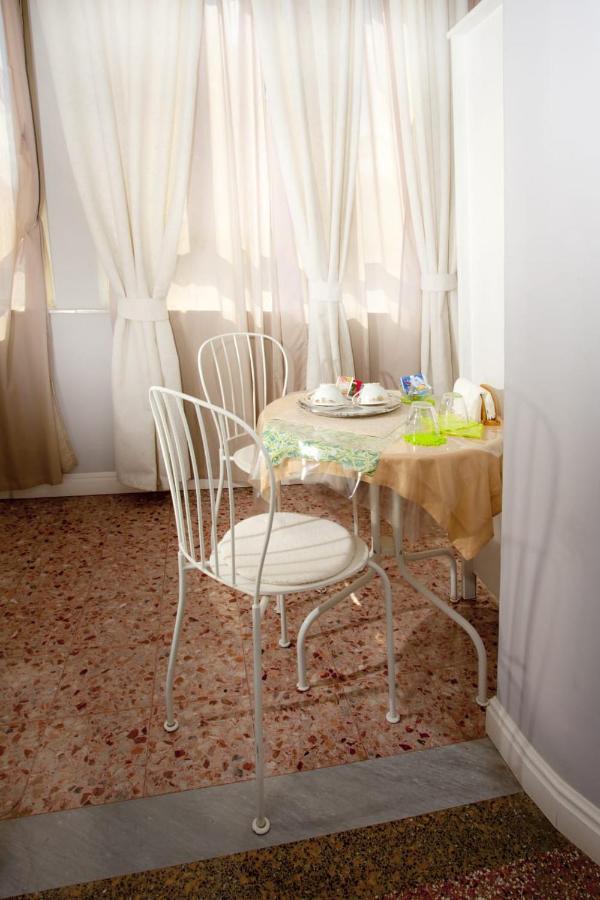 אלבניה B&B Elisir מראה חיצוני תמונה